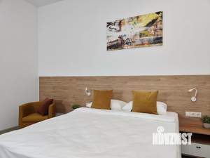 1-к квартира, посуточно, 40м2, 1/18 этаж