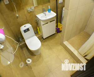 1-к квартира, посуточно, 38м2, 2/4 этаж