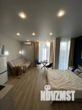 Студия квартира, посуточно, 35м2, 3/3 этаж