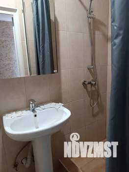 1-к квартира, посуточно, 38м2, 4/5 этаж