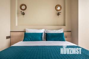 2-к квартира, посуточно, 42м2, 1/1 этаж