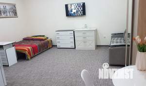 Студия квартира, посуточно, 36м2, 1/7 этаж