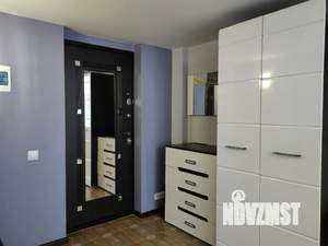 Студия квартира, посуточно, 34м2, 1/5 этаж