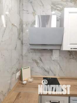 Студия квартира, посуточно, 24м2, 3/3 этаж