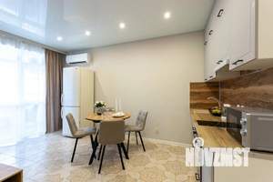 1-к квартира, посуточно, 55м2, 1/1 этаж