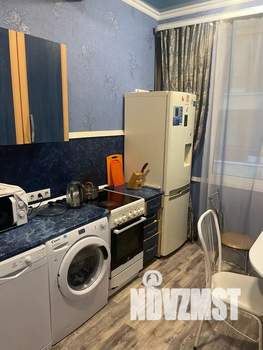 2-к квартира, посуточно, 50м2, 1/18 этаж