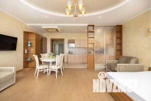 1-к квартира, посуточно, 70м2, 5/21 этаж