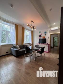 1-к квартира, посуточно, 50м2, 1/1 этаж