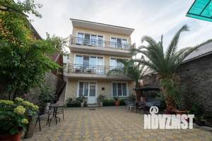 Студия квартира, посуточно, 48м2, 2/3 этаж