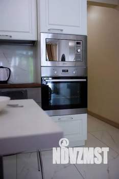 1-к квартира, посуточно, 32м2, 1/2 этаж