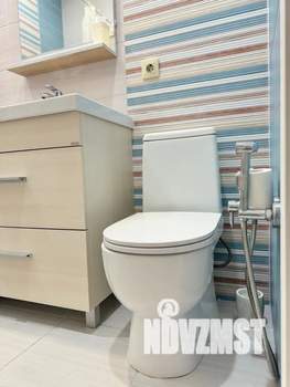 Студия квартира, посуточно, 27м2, 1/3 этаж