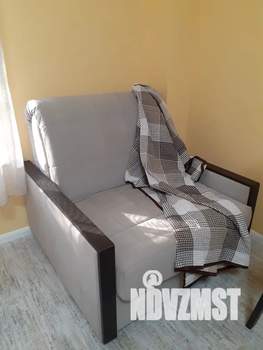 Студия квартира, посуточно, 30м2, 1/7 этаж