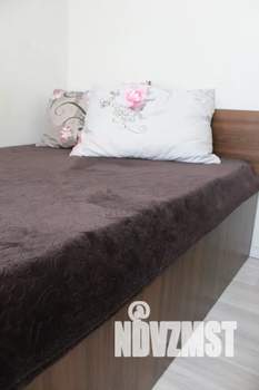 Студия квартира, посуточно, 20м2, 3/3 этаж