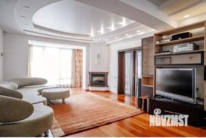4-к квартира, на длительный срок, 125м2, 2/5 этаж