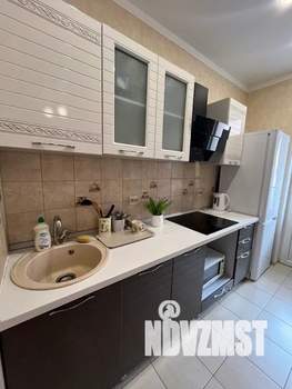 1-к квартира, посуточно, 42м2, 3/5 этаж