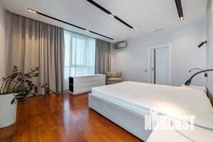 3-к квартира, посуточно, 180м2, 1/1 этаж