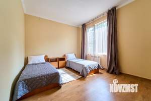 3-к квартира, посуточно, 100м2, 1/1 этаж