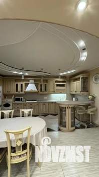 4-к квартира, посуточно, 120м2, 1/6 этаж