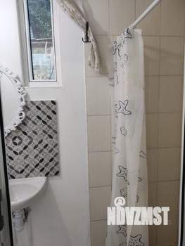 1-к квартира, посуточно, 13м2, 1/2 этаж