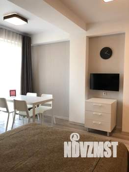 Студия квартира, посуточно, 30м2, 7/13 этаж