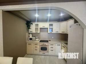 1-к квартира, посуточно, 55м2, 4/4 этаж