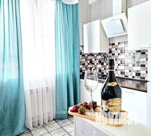 2-к квартира, посуточно, 42м2, 5/8 этаж