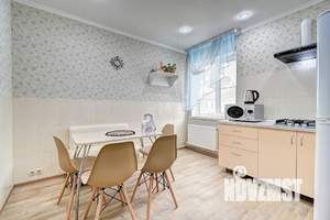 2-к квартира, посуточно, 50м2, 2/2 этаж