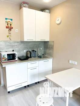 Студия квартира, посуточно, 31м2, 3/17 этаж