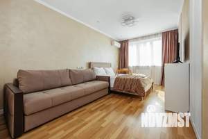 1-к квартира, посуточно, 40м2, 4/12 этаж
