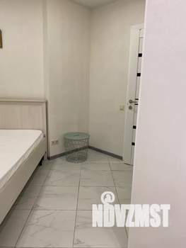 Студия квартира, посуточно, 27м2, 1/10 этаж