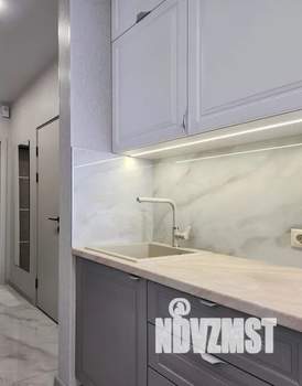 Студия квартира, посуточно, 28м2, 12/12 этаж