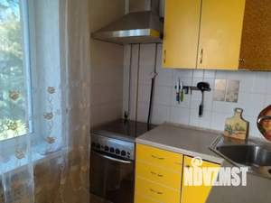 2-к квартира, посуточно, 42м2, 4/5 этаж