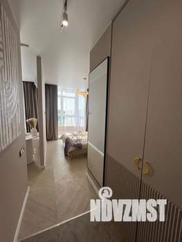 1-к квартира, посуточно, 35м2, 3/25 этаж