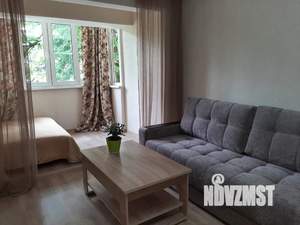 1-к квартира, посуточно, 35м2, 4/7 этаж