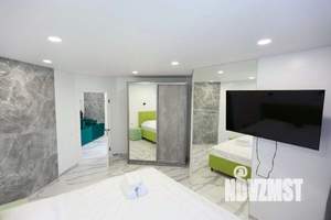 1-к квартира, посуточно, 60м2, 1/1 этаж