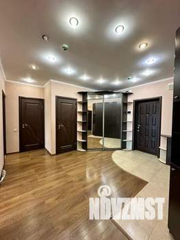 3-к квартира, посуточно, 110м2, 8/18 этаж