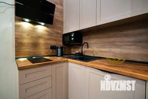 1-к квартира, посуточно, 34м2, 4/6 этаж