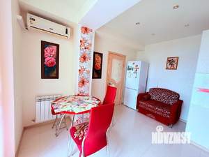 1-к квартира, посуточно, 35м2, 3/9 этаж