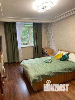 4-к квартира, на длительный срок, 93м2, 2/5 этаж