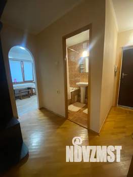 1-к квартира, посуточно, 40м2, 3/5 этаж