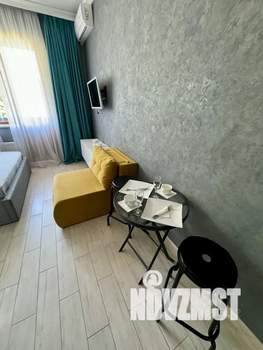 Студия квартира, посуточно, 30м2, 2/5 этаж
