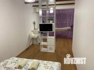 Студия квартира, посуточно, 35м2, 8/10 этаж