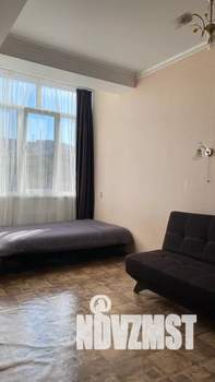 Студия квартира, посуточно, 25м2, 4/8 этаж