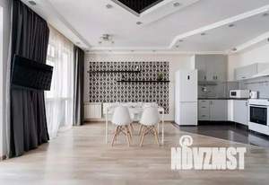 1-к квартира, посуточно, 60м2, 1/1 этаж