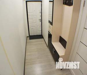 Студия квартира, посуточно, 25м2, 1/5 этаж