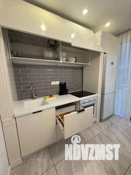 1-к квартира, посуточно, 44м2, 21/25 этаж