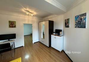 1-к квартира, на длительный срок, 54м2, 4/5 этаж