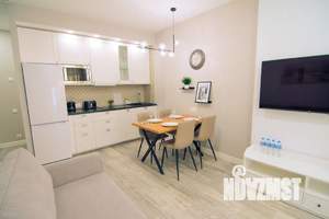 1-к квартира, посуточно, 40м2, 1/3 этаж