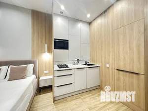 Студия квартира, посуточно, 40м2, 4/5 этаж