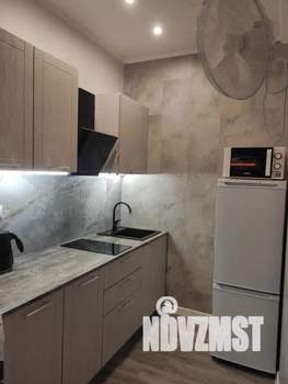 1-к квартира, посуточно, 40м2, 1/1 этаж